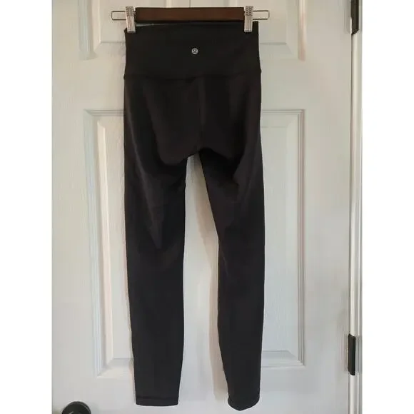 Lululemon Pink Crop Tank Top And Black Leggings Size 4 - Picture 10 of 16